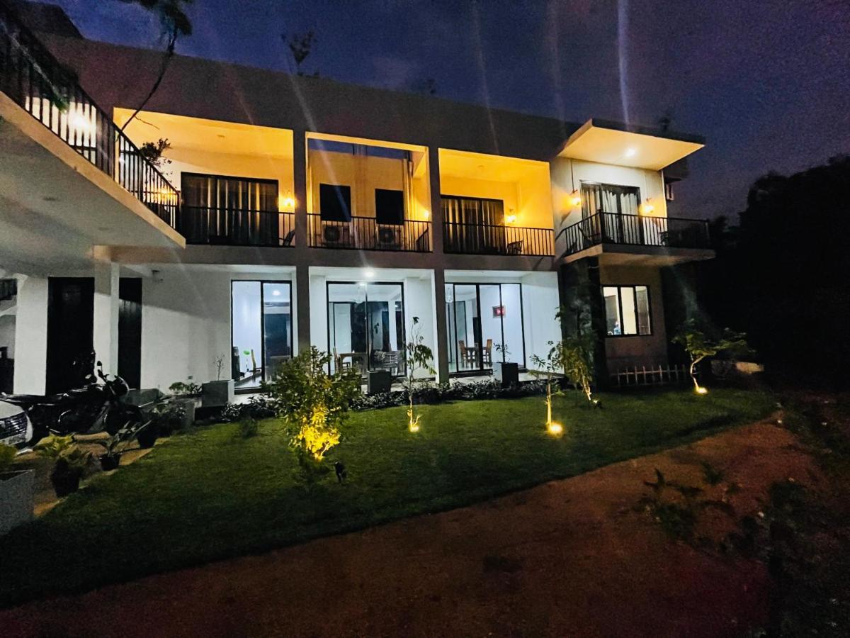 Black Mustang Hotel Dambulla Extérieur photo
